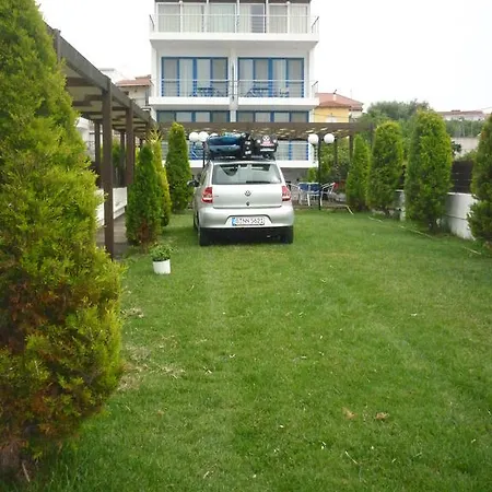 Dimitra Aparthotel Tsoukalaiika