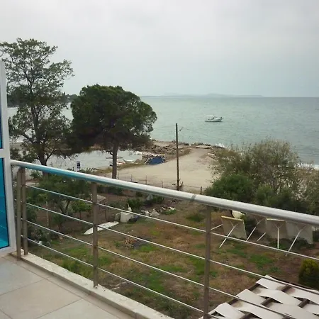 Dimitra 2* Tsoukalaíika