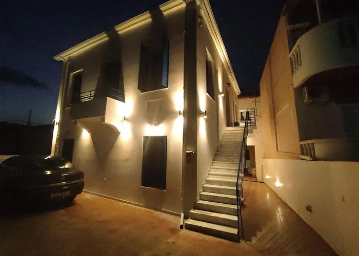 Dimitra Aparthotel Tsoukalaíika