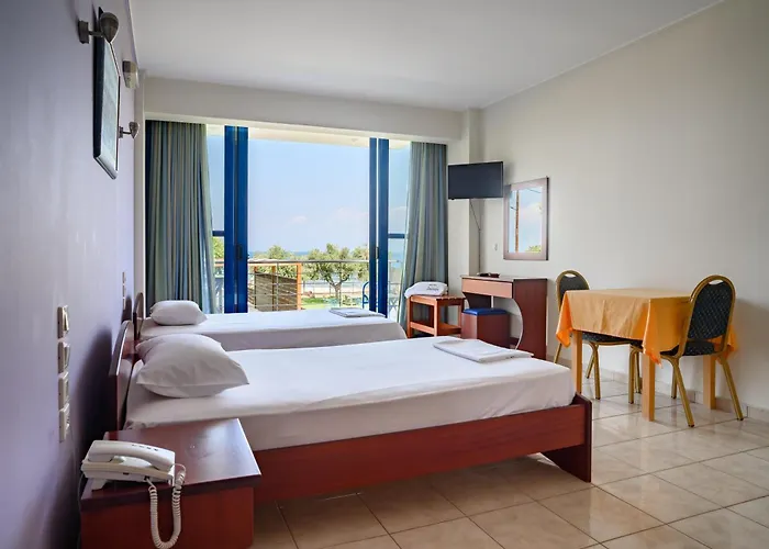 Dimitra Aparthotel 2*