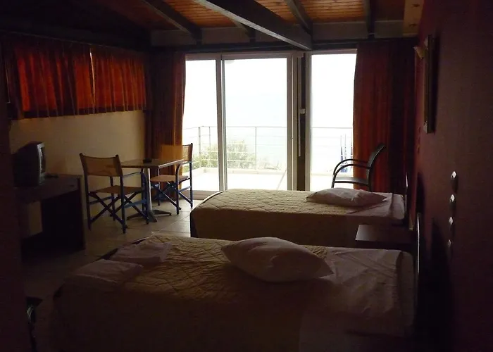 Dimitra Aparthotel 2*