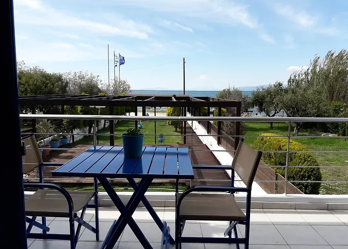 Dimitra 2* Tsoukalaíika